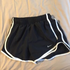 Gently used XS Nike shorts.